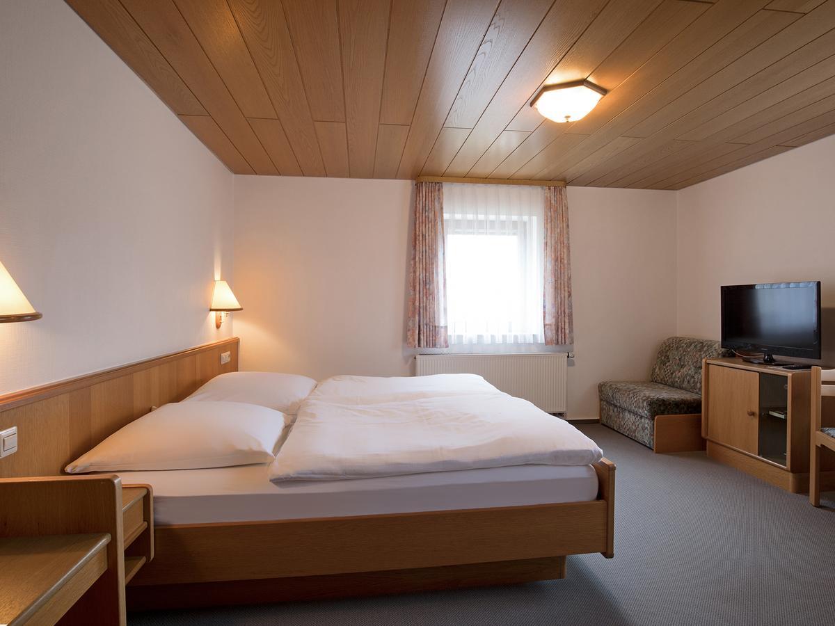 Landgasthof Adler Utzmemmingen Kültér fotó